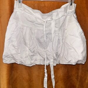 BERSHKA white balloon mini skirt with belt tie